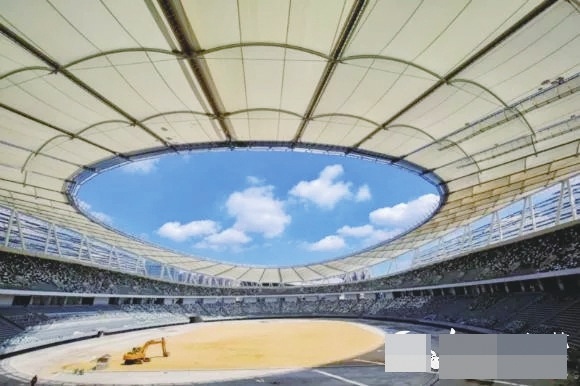 对于卡塔尔 对于卡塔尔