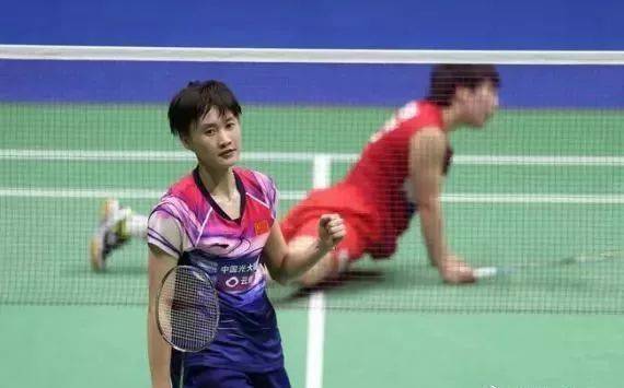 裁判选择而 裁判选择而