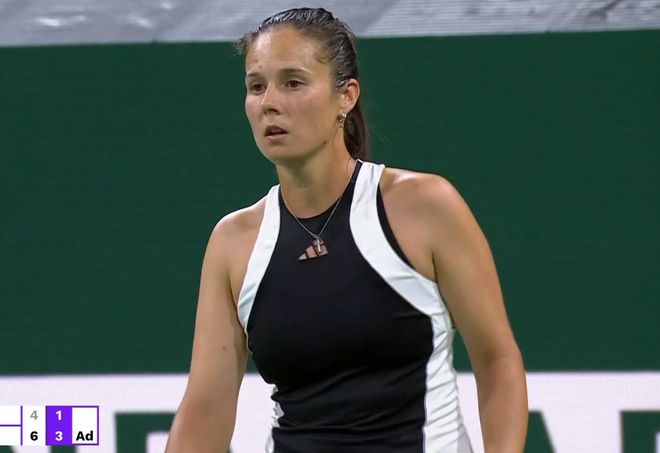 赛事中的突 赛事中的突