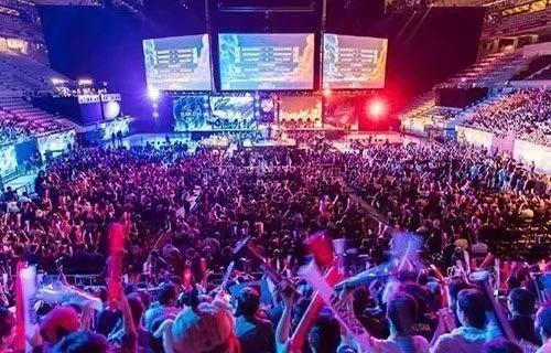 球迷们希望 球迷们希望