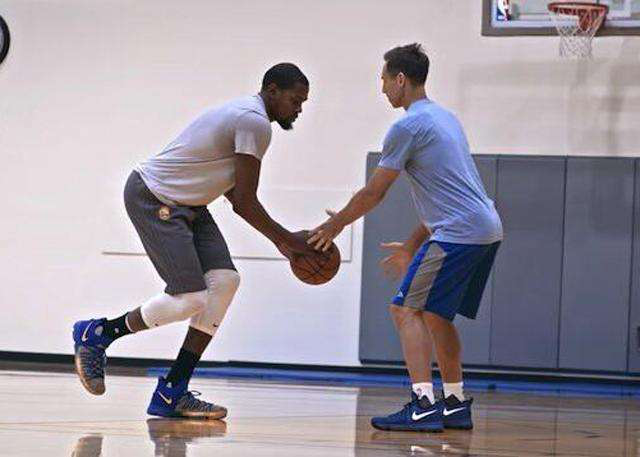 勇士极大压 勇士极大压