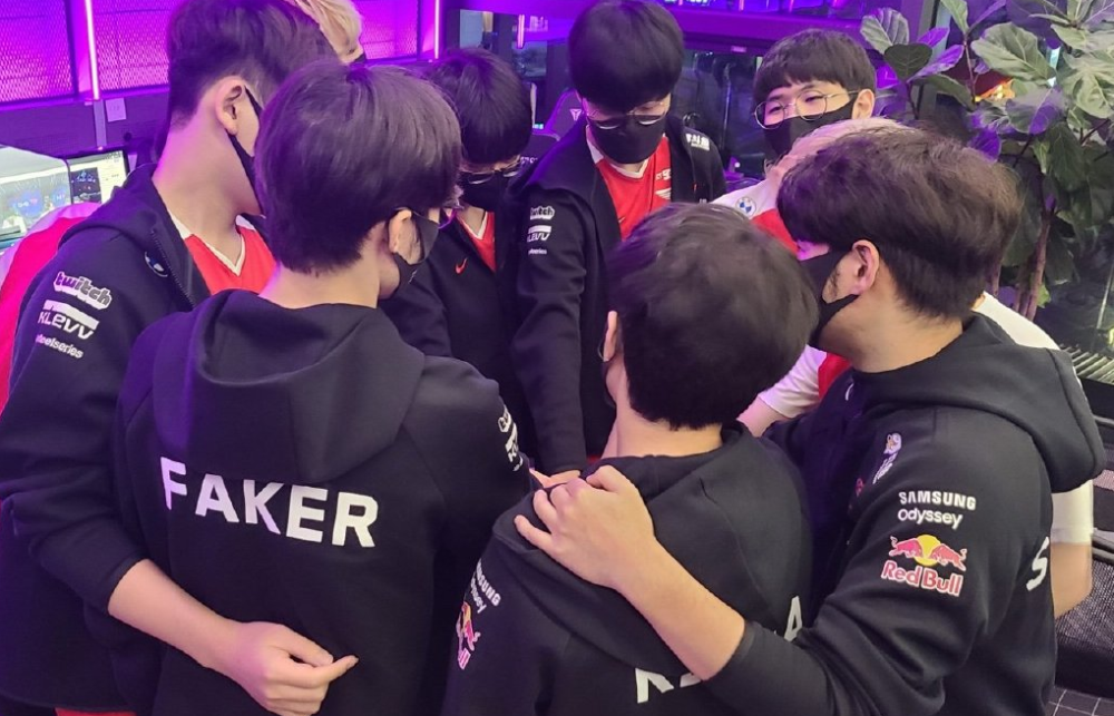 到世界的聚 到世界的聚