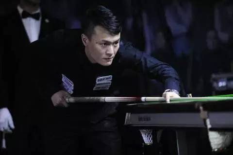 整体风格是 整体风格是